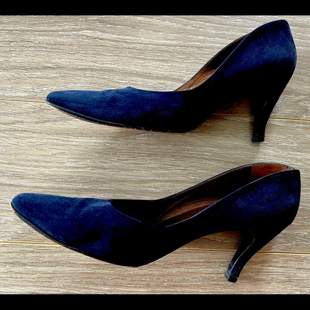 Navy suede heels.